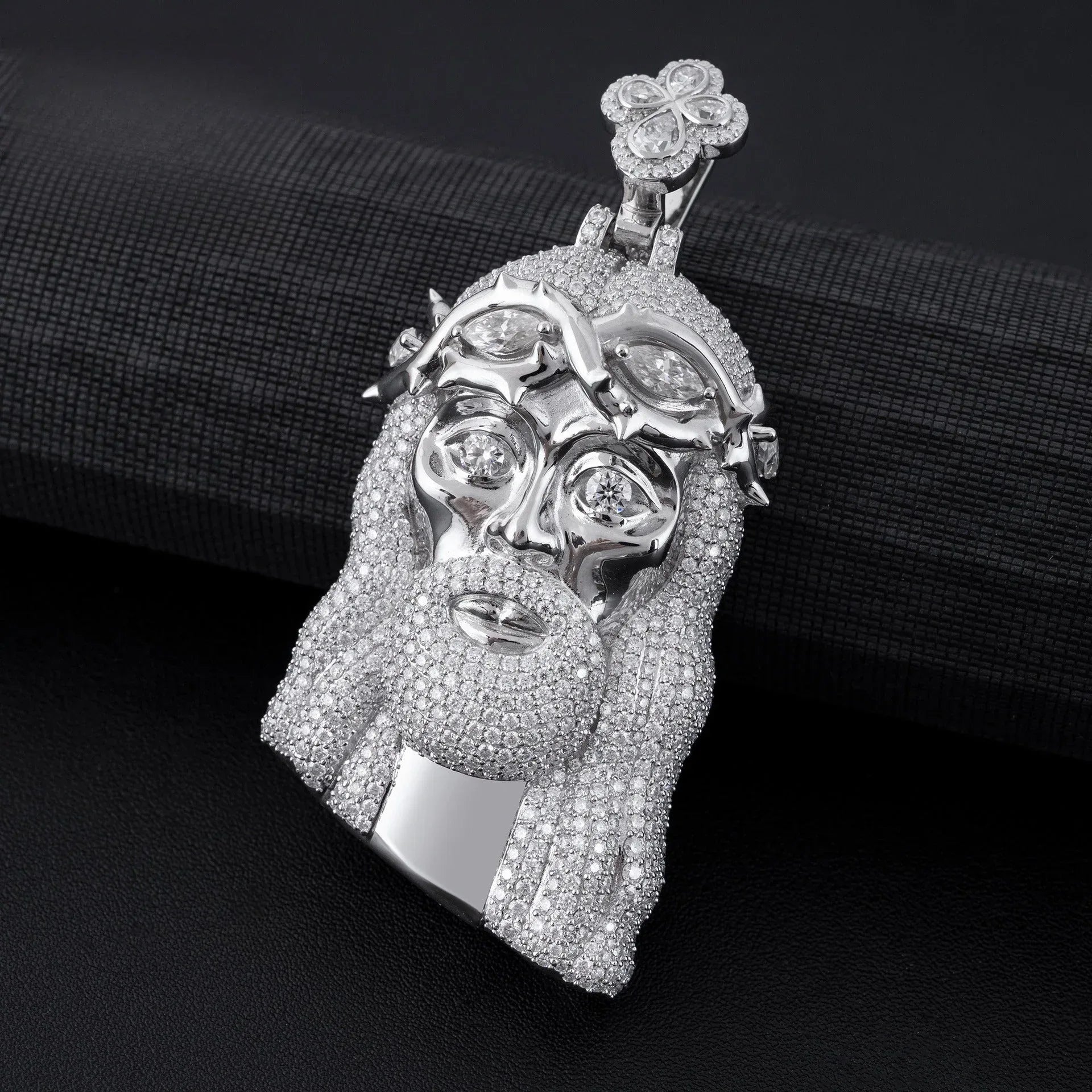 Unique Jesus Head Hip-Hop Pendant – S925 Silver D Color Moissanite Jewelry - CaratixJewelry